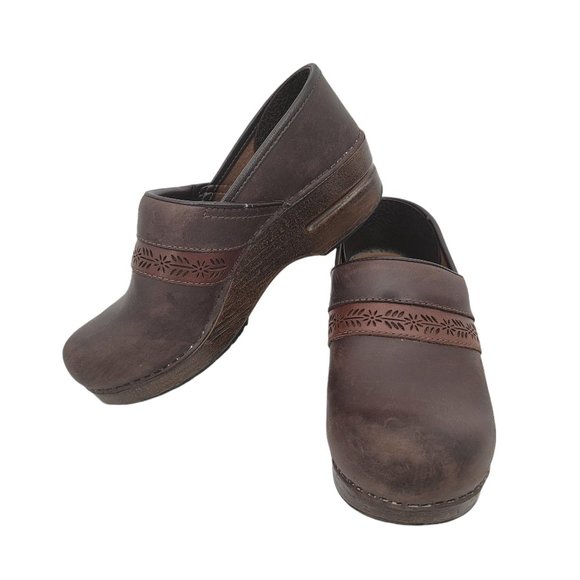 brown leather nursing clogs